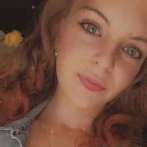 Meet your Posher, Nicholle